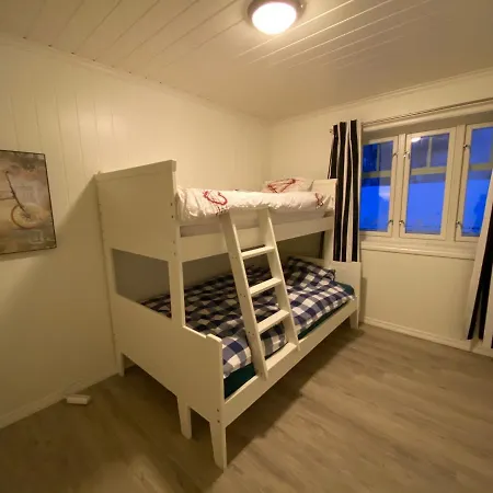 Semesterbostad Gjerdingen Gard